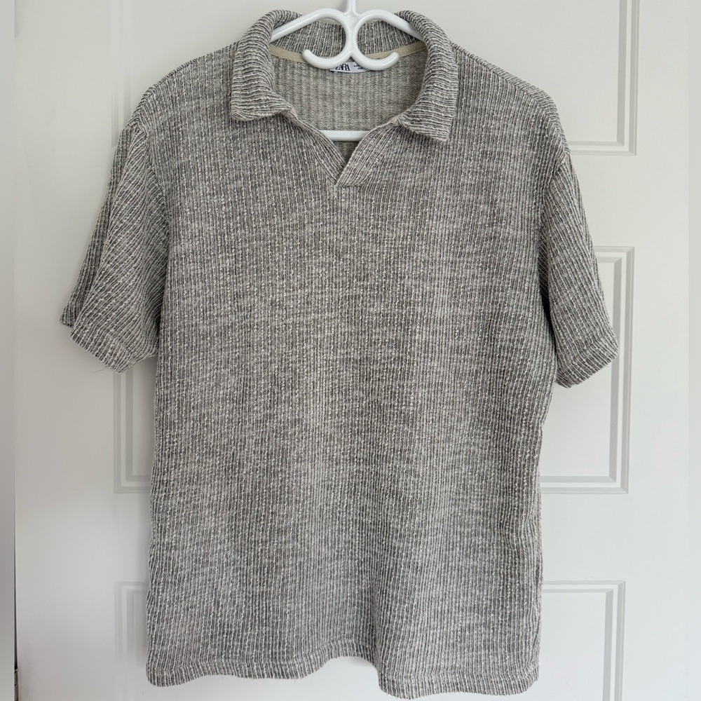 GRAY AND WHITE RIBED KNIT SMALL ZARA MEN'S POLO SHIRT
